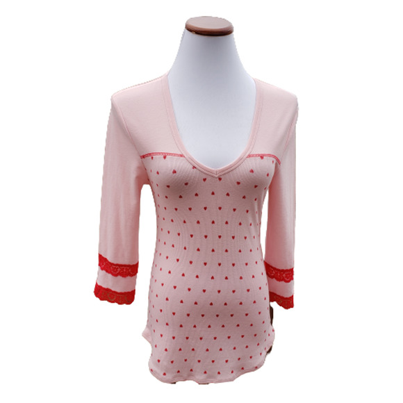 Lounge Sleep Top Pink Hearts Lace Intimates BETSY JOHNSON Sz M - Picture 1 of 12